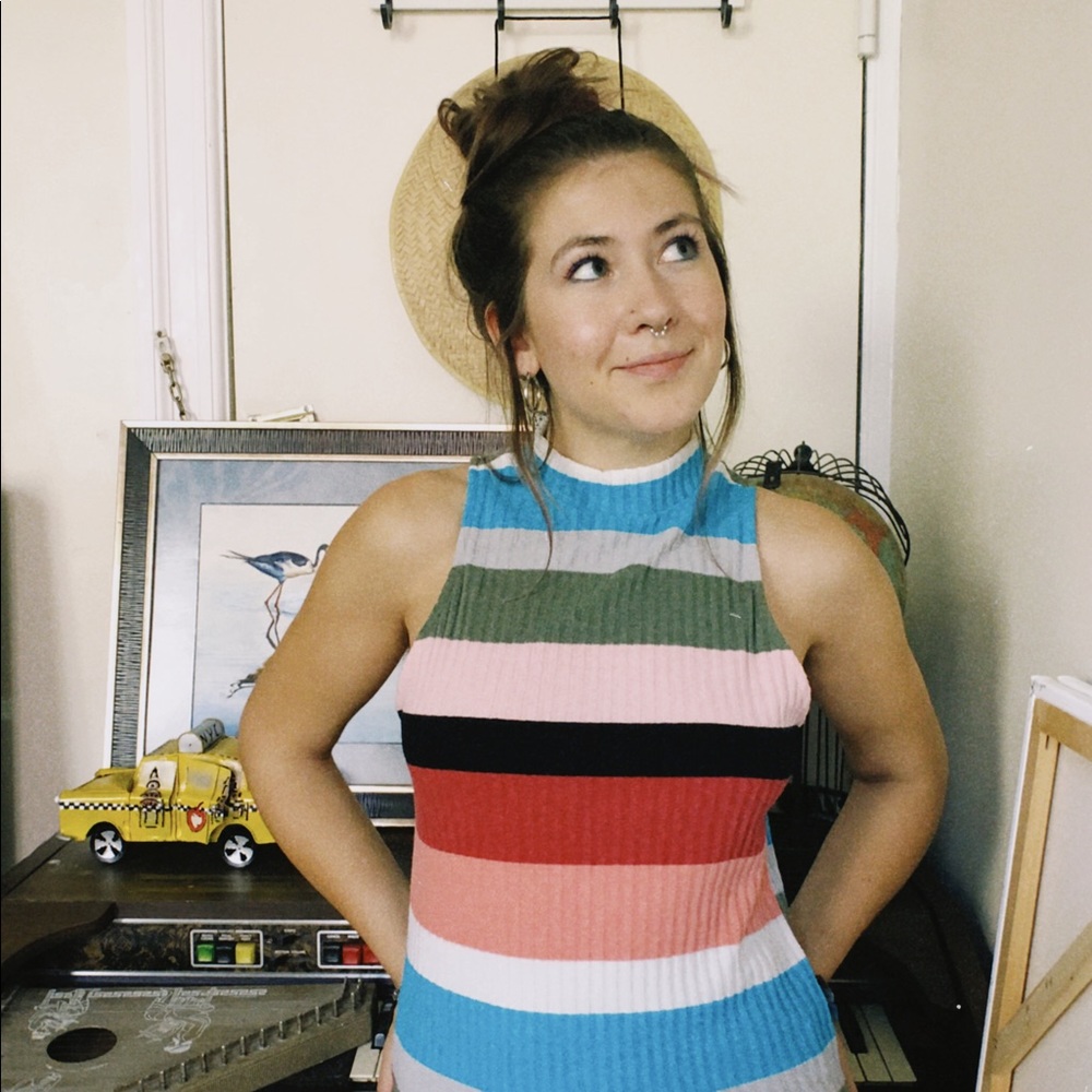 [SOLD] 🌈 Color blocked mock neck sleeveless sweater